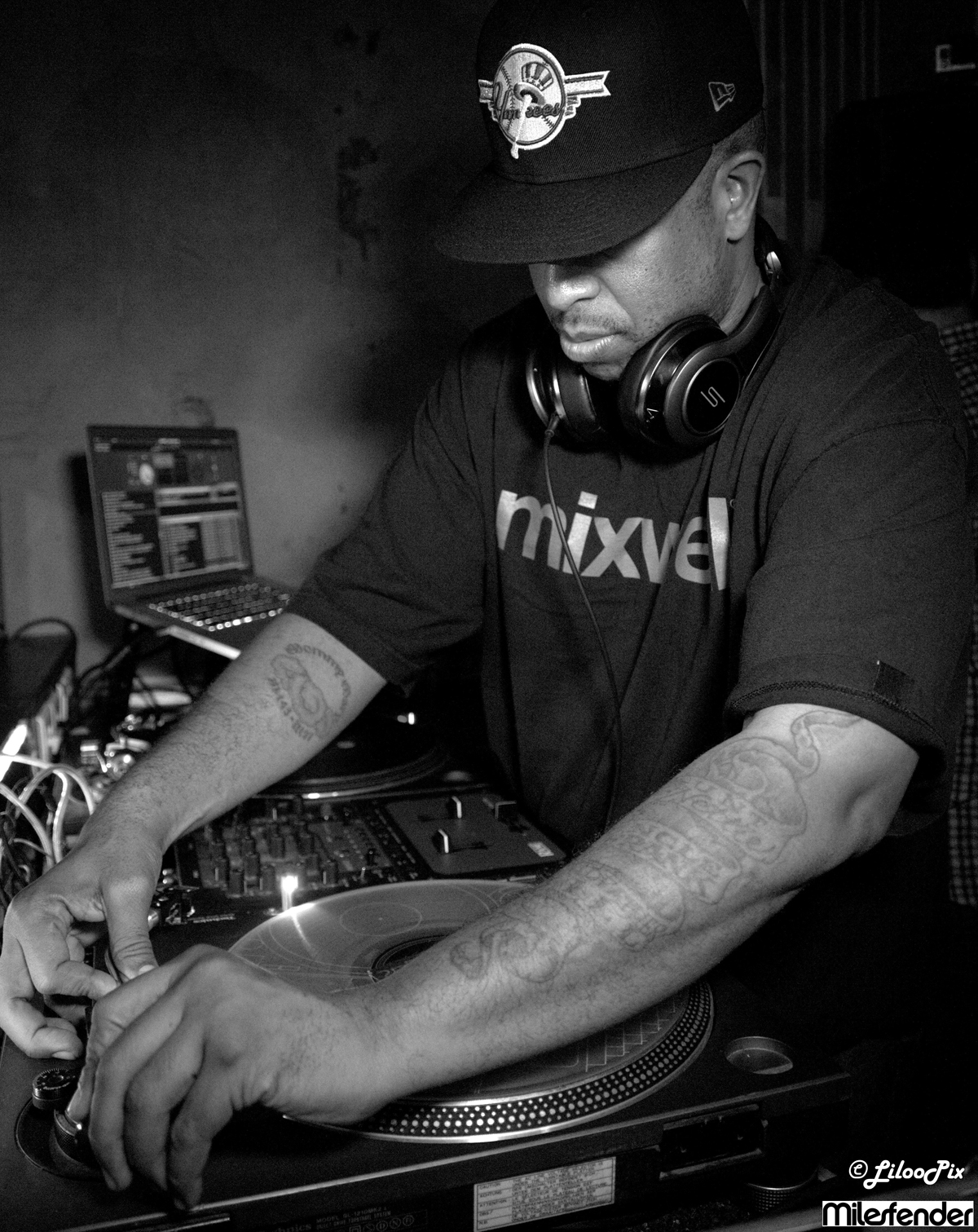 DJ PREMIER - LIVE FROM HEADQCOURTERZ RADIO SHOW FOR THE WEEK OF MARCH ...